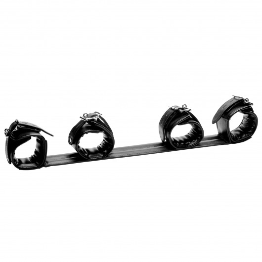 Черная распорка с манжетами для рук и ног Deluxe Rigid Spreader Bar - XR Brands - купить с доставкой в Муроме